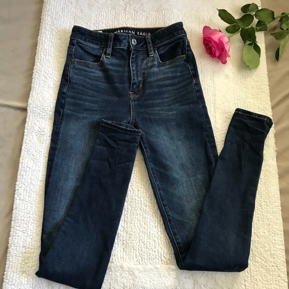 American Eagle | Super Hi-Rise Jeggings